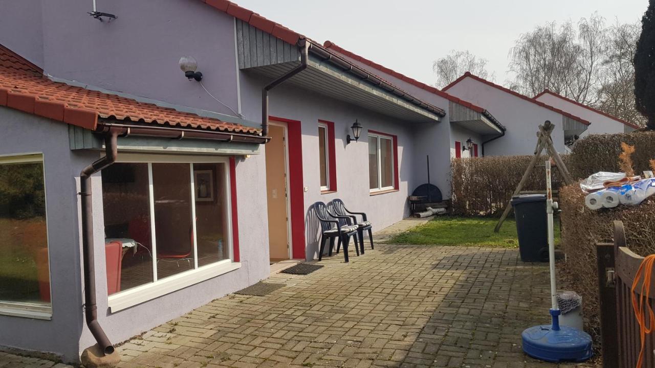 Zimmervermietung Zahn Baalberge Εξωτερικό φωτογραφία